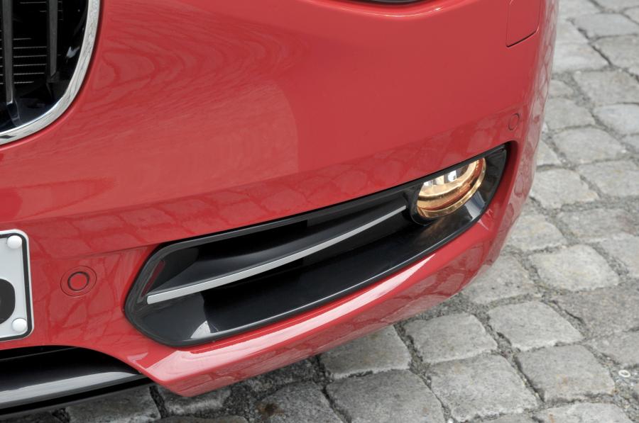  BMW 118i Sport Line 2011 года  (фото 15 из 185)